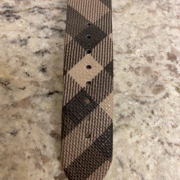 Burberry Smoke Check Watch - Picture 8 of 11